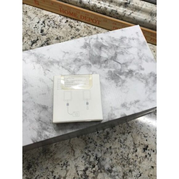 New In Box Genuine OEM Apple iPad Camera Connection Kit MC531ZM/A A1362 A1358 - Picture 3 of 12